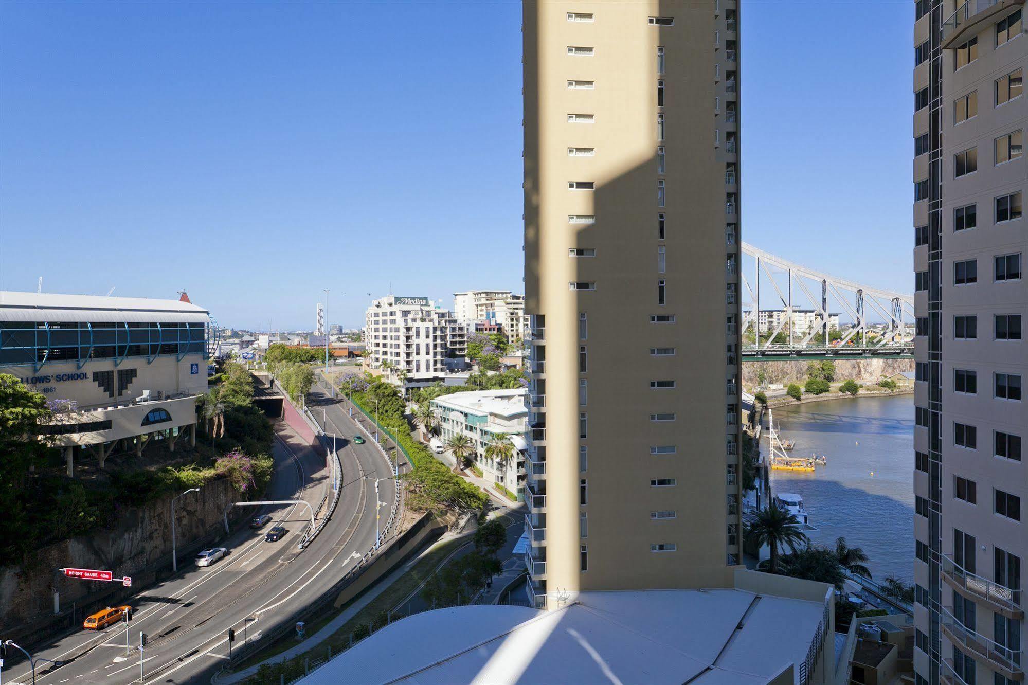 Mantra On The Quay Aparthotel Brisbane Exterior photo